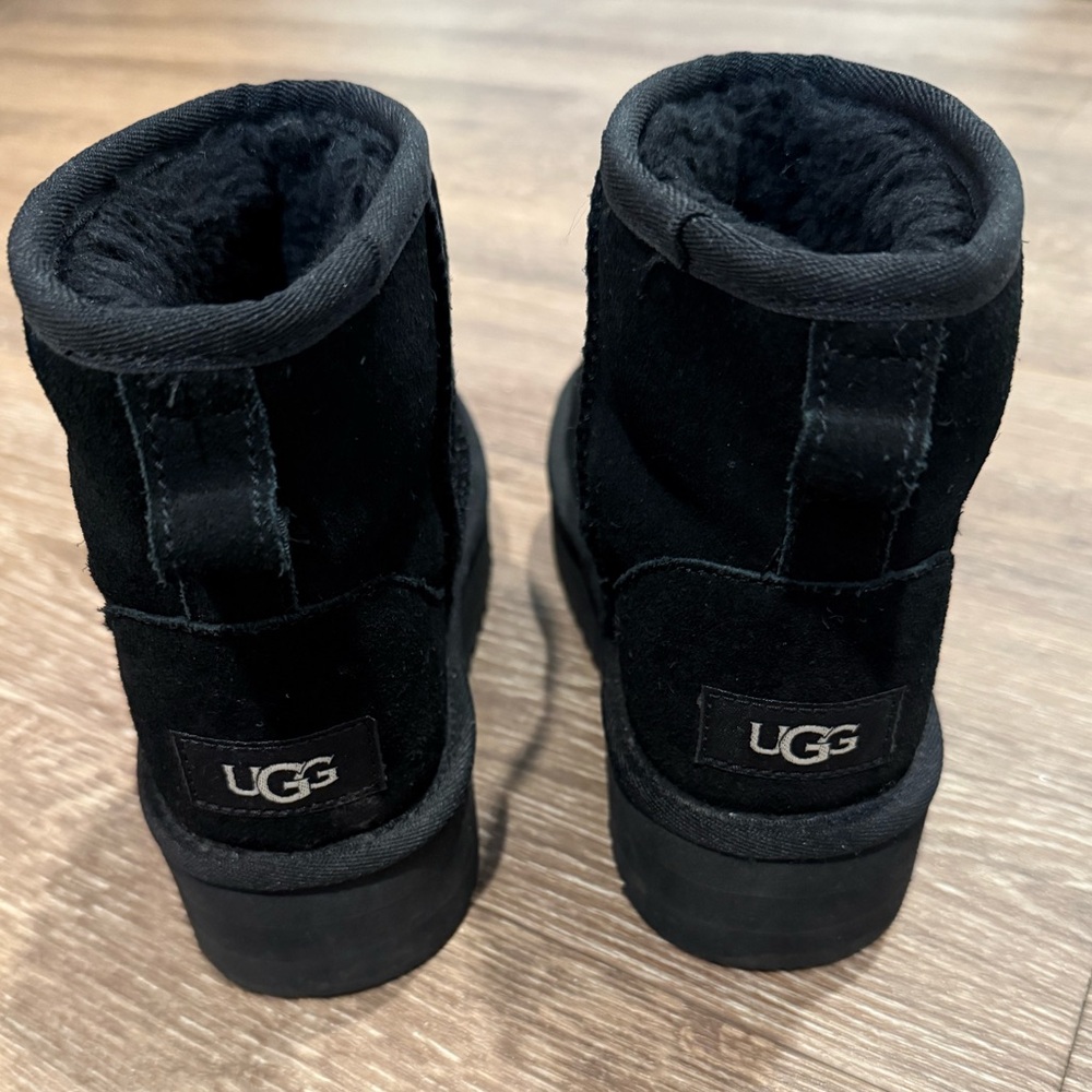 Kids' Ugg Classic Mini Water Resistant Platform Boot